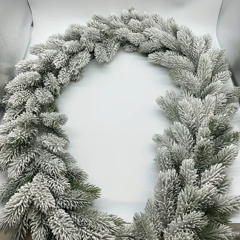 Realistic Cedar Christmas Garland | 1.9m Soft, Fade-Resistant Greenery for Indoor & Outdoor Decor