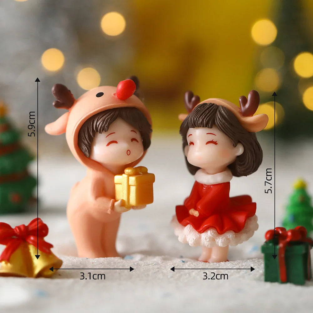 Cute Christmas Couple Figurines – Festive Holiday Lovers Ornament for Home Décor