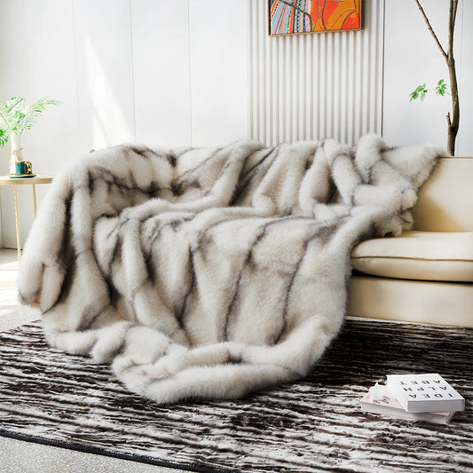 Luxury Faux Fox Fur Blanket – Super Soft Fuzzy Throw for Bed, Sofa & Home Décor