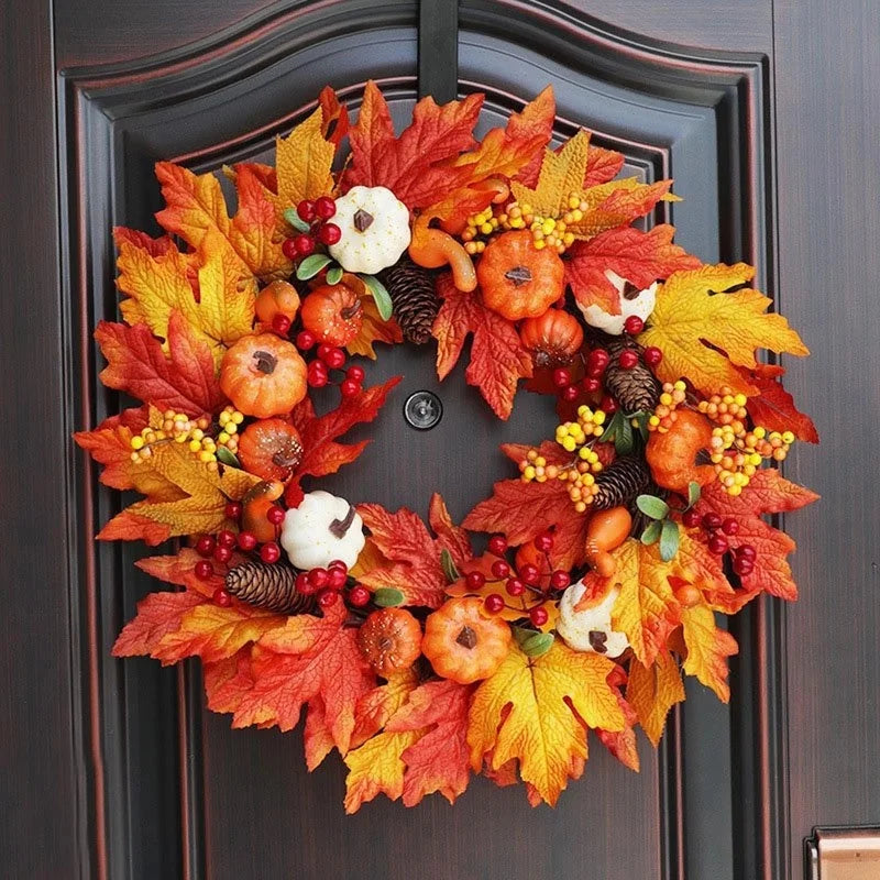 45cm Autumn Harvest Wreath – Artificial Pumpkin, Berry & Maple Leaf Front Door Decoration for Autumn/Fall & Halloween