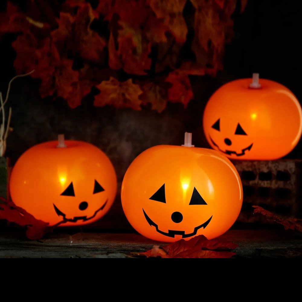 5PCS Inflatable Halloween Pumpkins with LED Lights – Outdoor Garden & Party Decoration