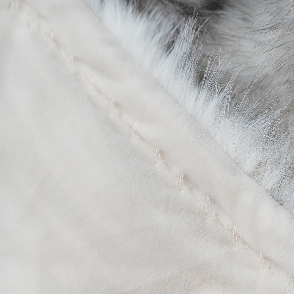 Luxury Faux Fox Fur Blanket – Super Soft Fuzzy Throw for Bed, Sofa & Home Décor