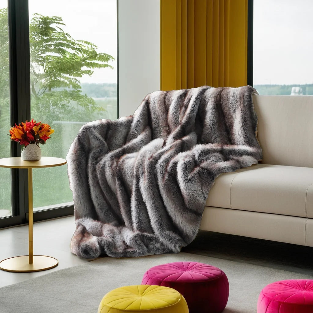 Luxury Faux Fox Fur Blanket – Super Soft Fuzzy Throw for Bed, Sofa & Home Décor