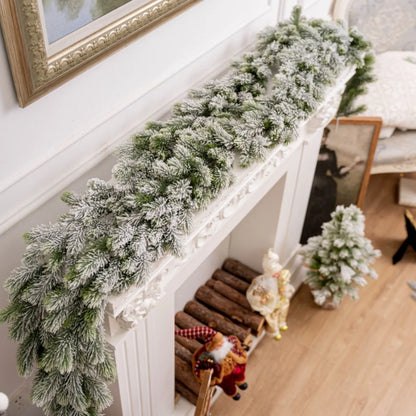 Realistic Cedar Christmas Garland | 1.9m Soft, Fade-Resistant Greenery for Indoor & Outdoor Decor