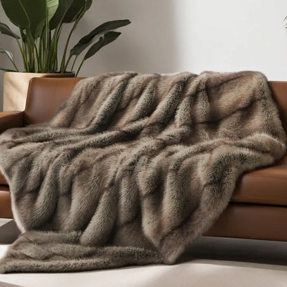 Luxury Faux Fox Fur Blanket – Super Soft Fuzzy Throw for Bed, Sofa & Home Décor