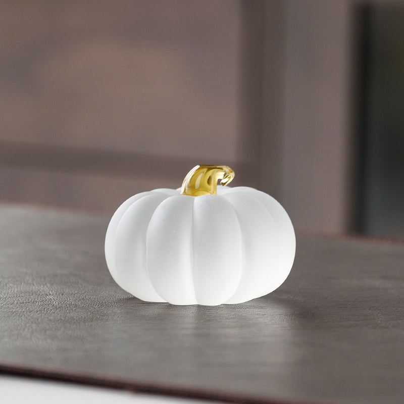 Crystal Pumpkin Ornament – Elegant Decorative Figurine for Home, Table, and Seasonal Display