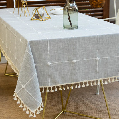 Textured Jacquard Checkered Tablecloth with Tassels | Cotton-Linen Winter Table Cover