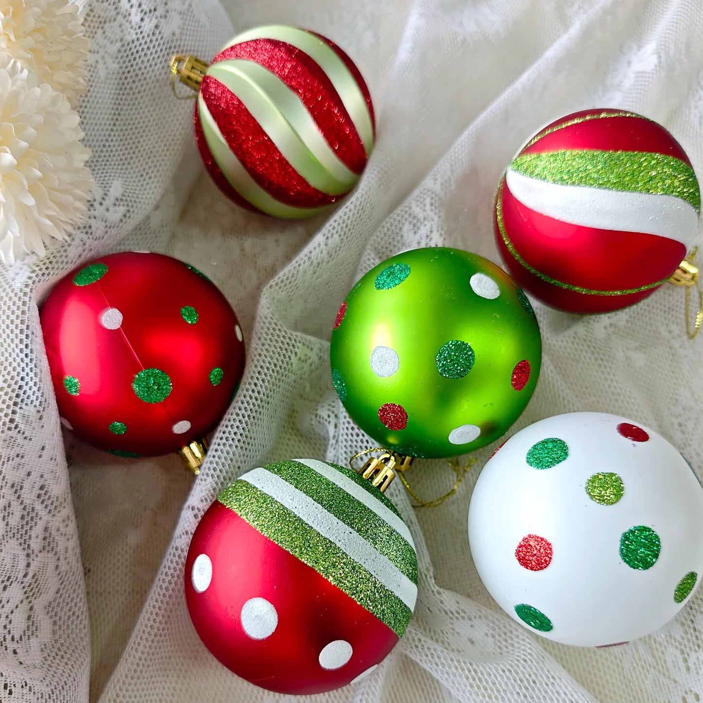 Set of 9/12/34 Grinch-Inspired Christmas Baubles – Green Painted Ornaments for Tree & Home Festive Décor