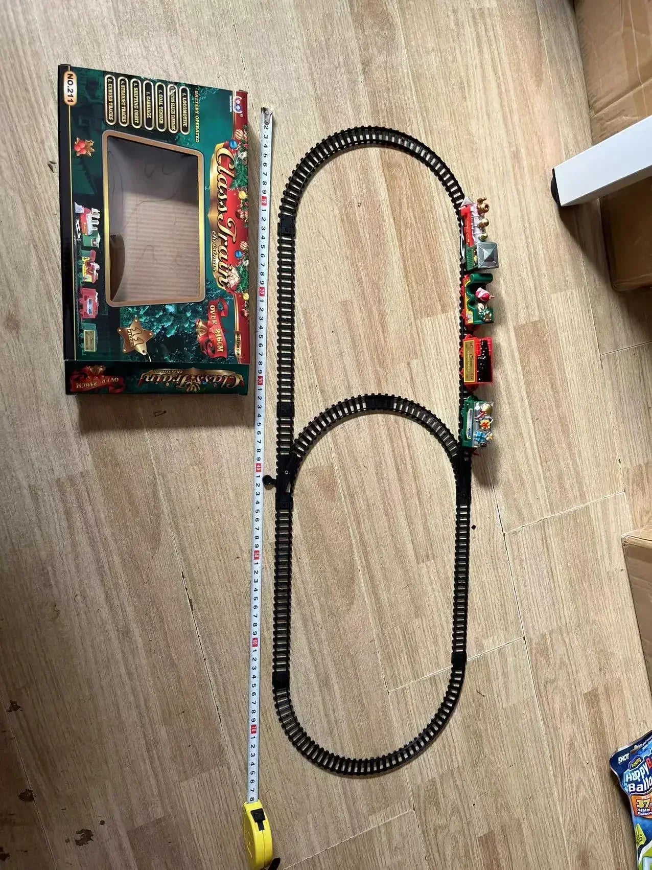 Christmas Train Set with Railway Tracks – Festive Holiday Toy & Decoration for Kids and Family Fun