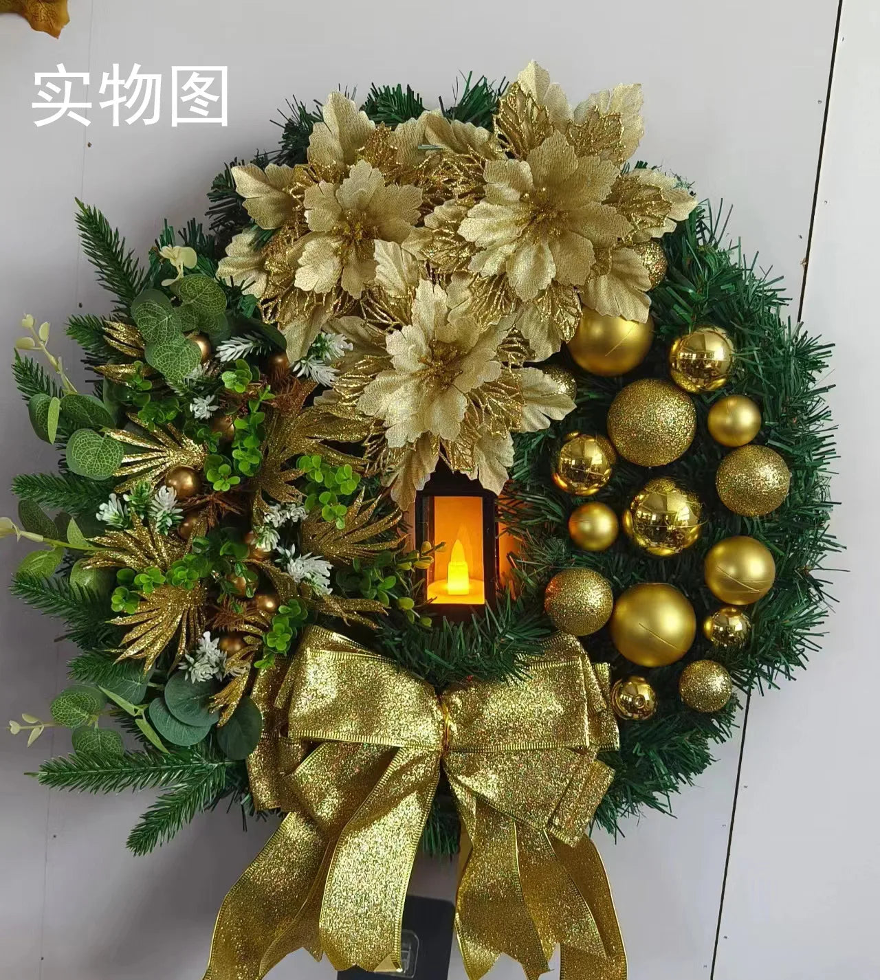 45cm Light-Up Christmas Wreath with Centre Lamp | Elegant Festive Door & Wall Decoration (Multiple Colours)